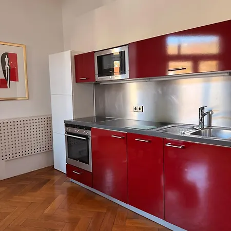 Mavo Hospitality Esslingen Bahnhofstraße 3*